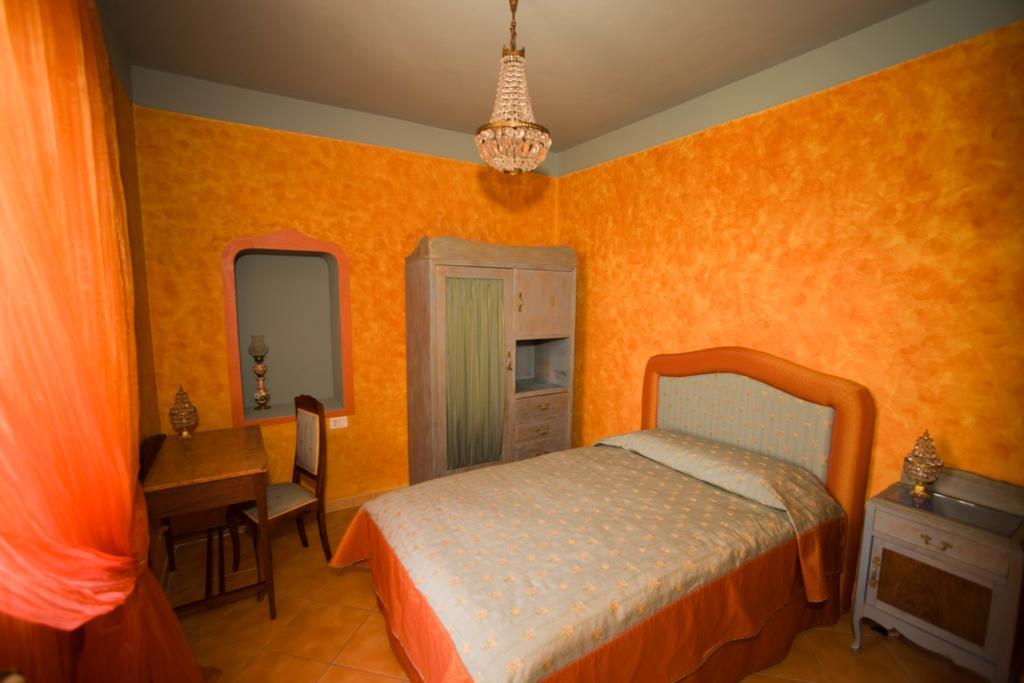 Вілла Agriturismo Ristorante Albachiara Carpeneto Екстер'єр фото